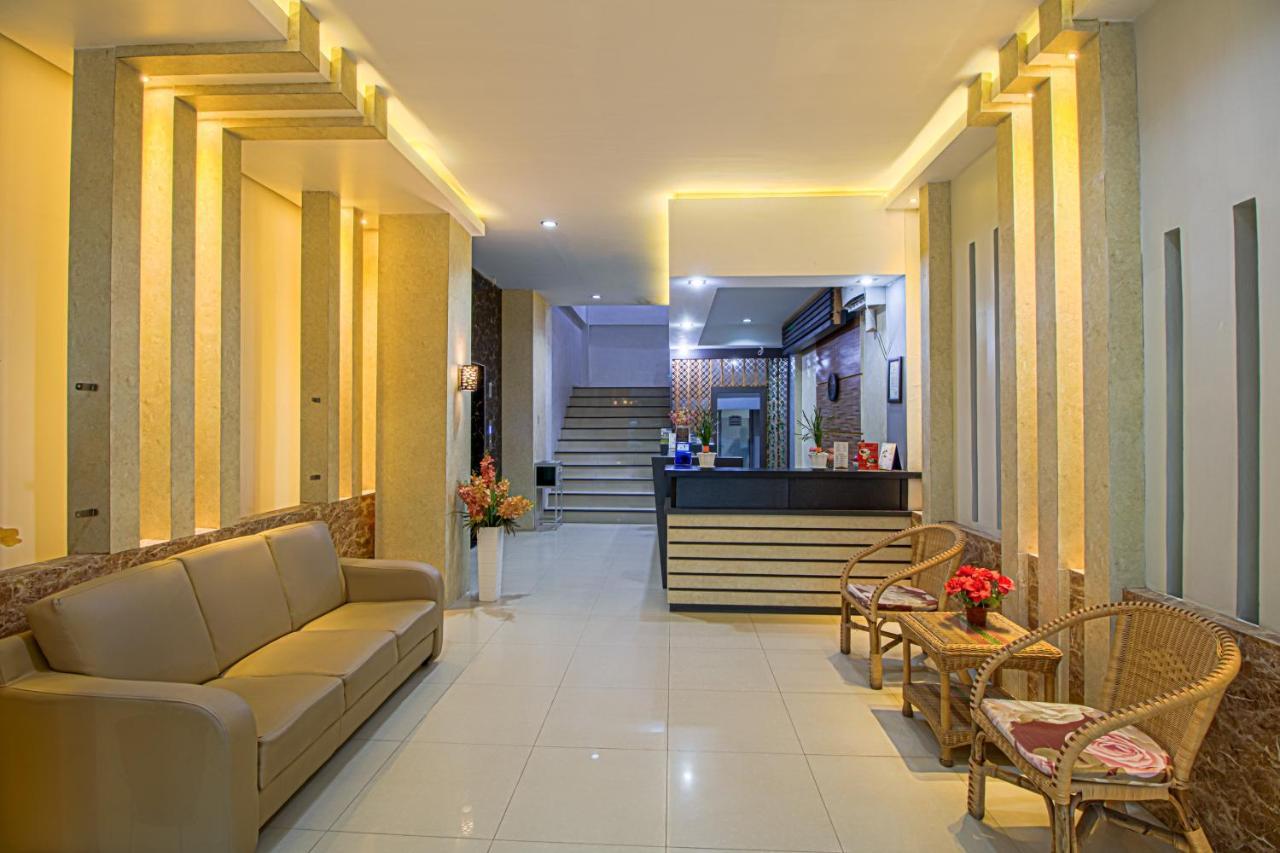 Grand Aceh Hotel Банда Ачех Екстериор снимка